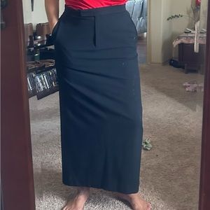 Skirt. Black long. DKNY.